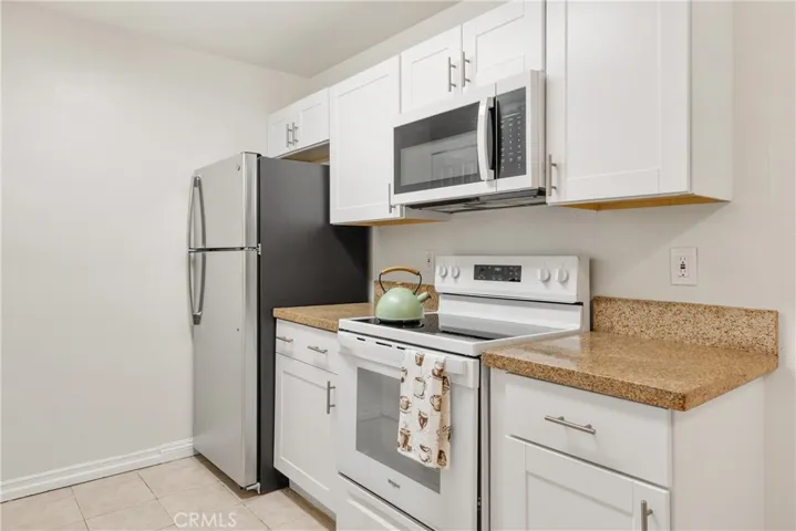 All brand new appliances, including refrigerator will stay