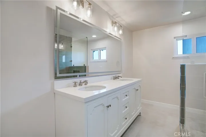 primary ensuite