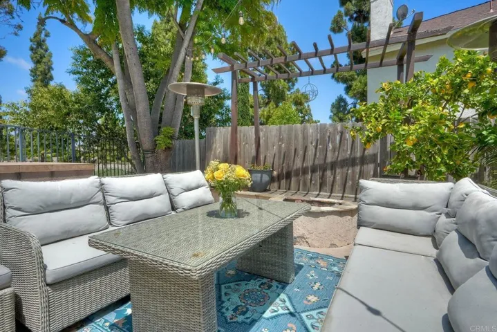 1675 Bronco Way, Oceanside, California 92057