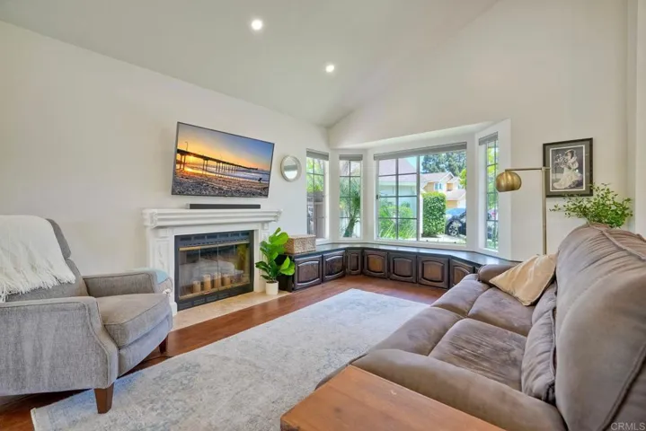1675 Bronco Way, Oceanside, California 92057