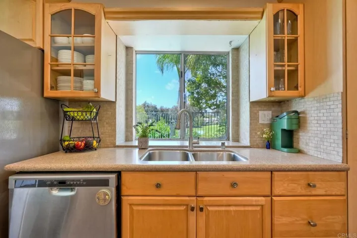 1675 Bronco Way, Oceanside, California 92057