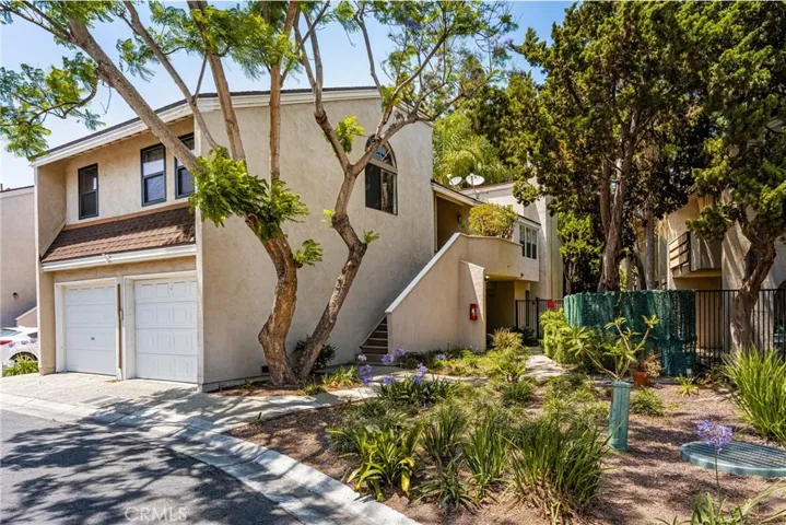 400 Brighton Springs, Costa Mesa, California 92627