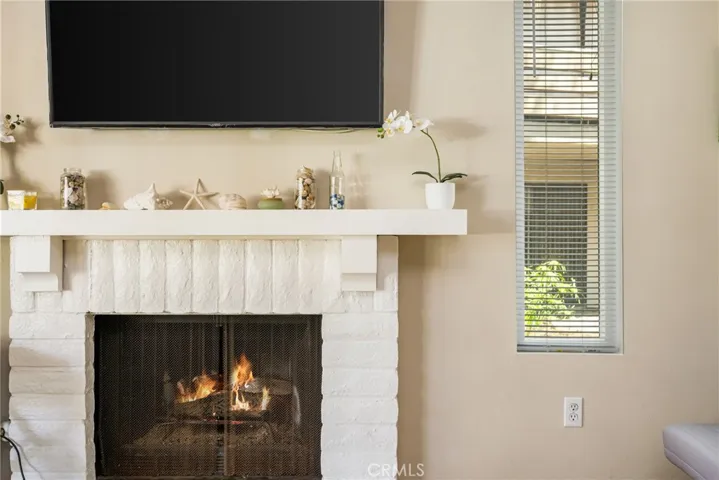 400 Brighton Springs, Costa Mesa, California 92627