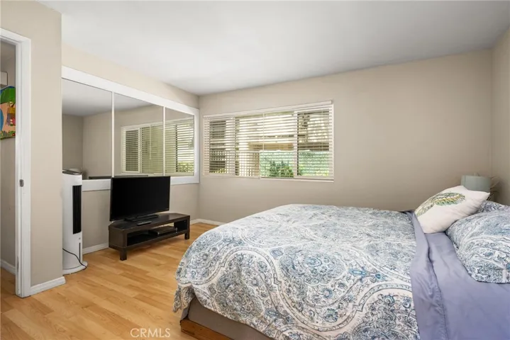 400 Brighton Springs, Costa Mesa, California 92627