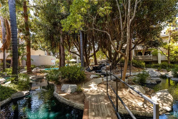 400 Brighton Springs, Costa Mesa, California 92627