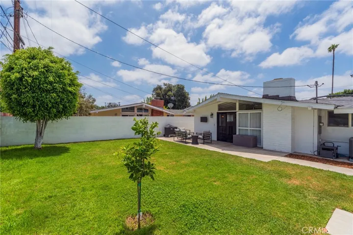 1925 W Beacon Avenue, Anaheim, California 92804