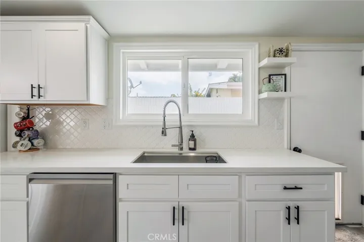 1925 W Beacon Avenue, Anaheim, California 92804