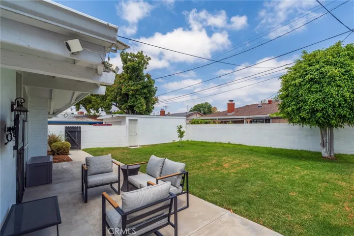 1925 W Beacon Avenue, Anaheim, California 92804