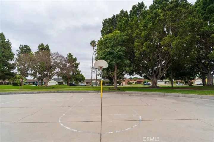 1925 W Beacon Avenue, Anaheim, California 92804