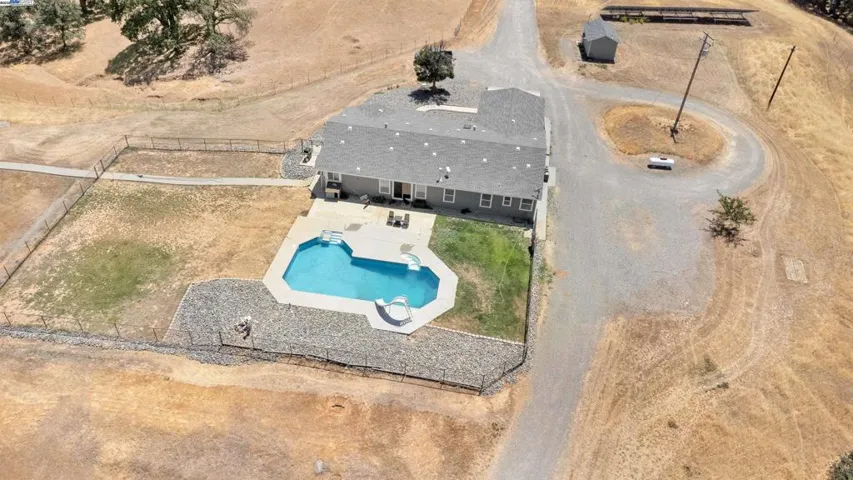 14125 Black Mountain, Red Bluff, California 96080