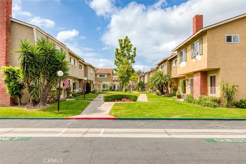 11879 Sungrove Circle, Garden Grove, California 92840 home-pic-0