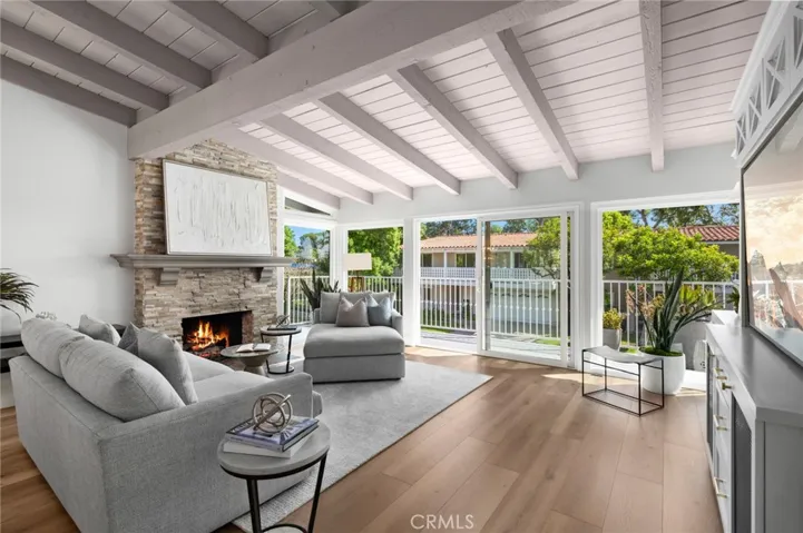 362 Vista Madera, Newport Beach, California 92660