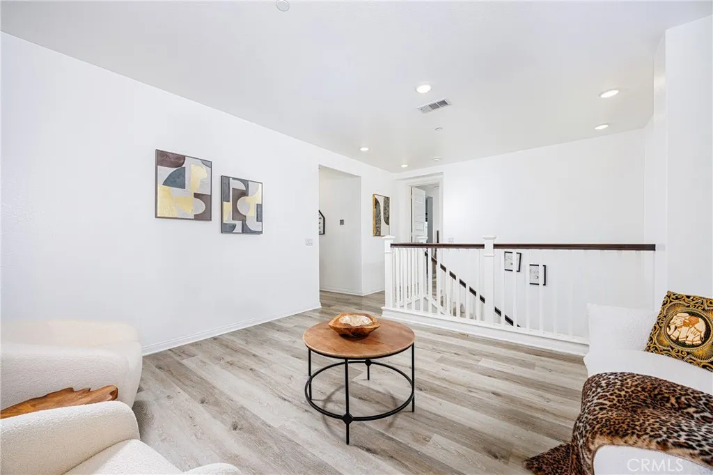 24717 Rockston Dr, Corona, California 92883 home-pic-9