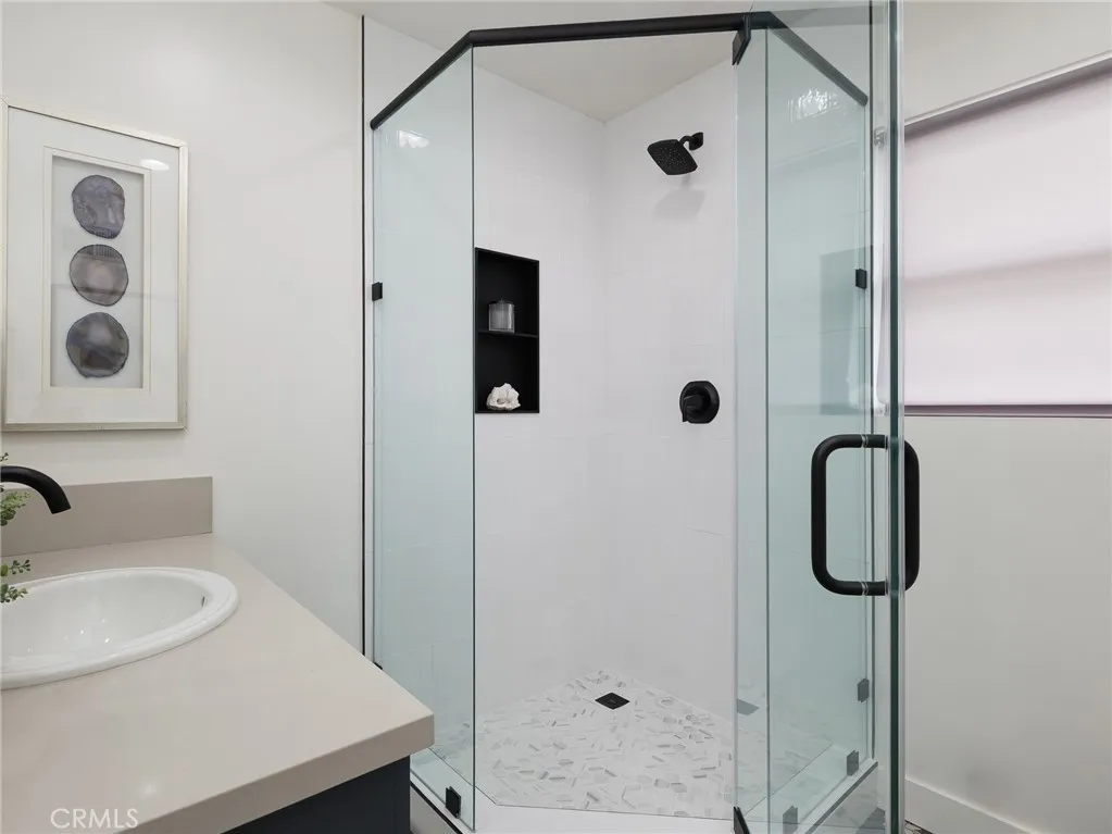 320 Calle Mayor, Redondo Beach, California 90277 home-pic-60