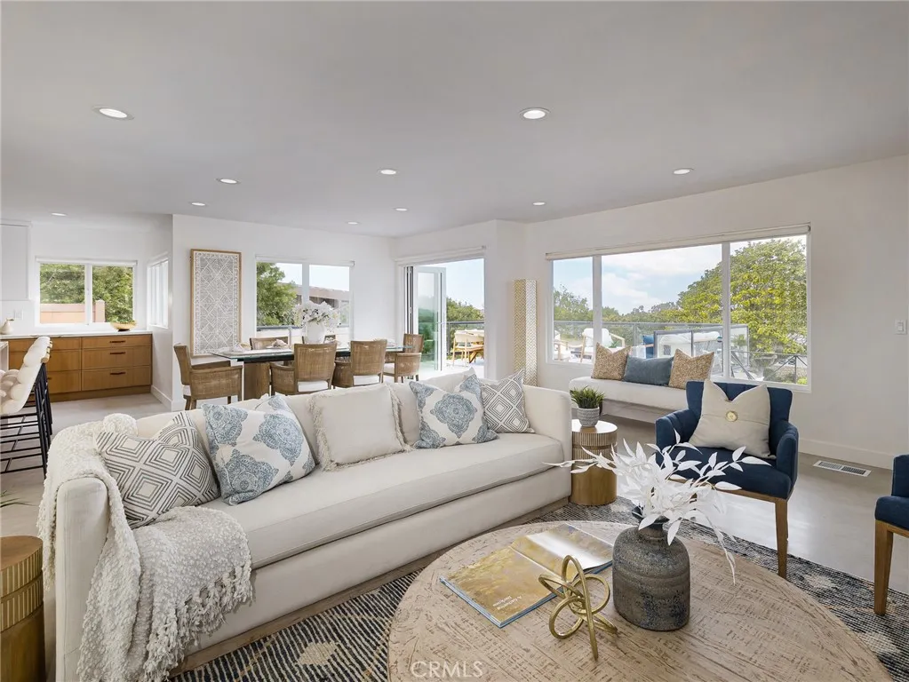 320 Calle Mayor, Redondo Beach, California 90277 home-pic-38