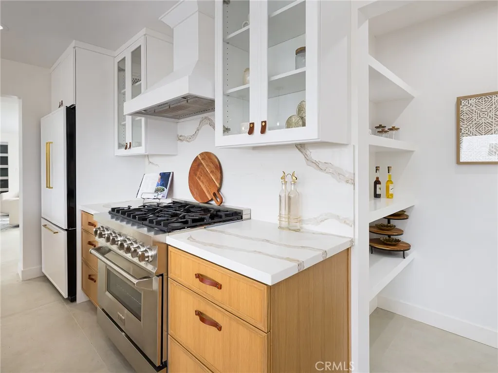 320 Calle Mayor, Redondo Beach, California 90277 home-pic-18