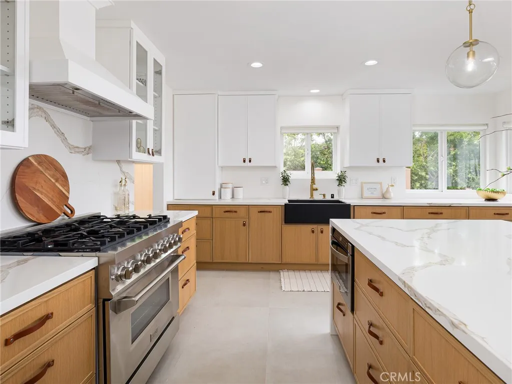 320 Calle Mayor, Redondo Beach, California 90277 home-pic-36