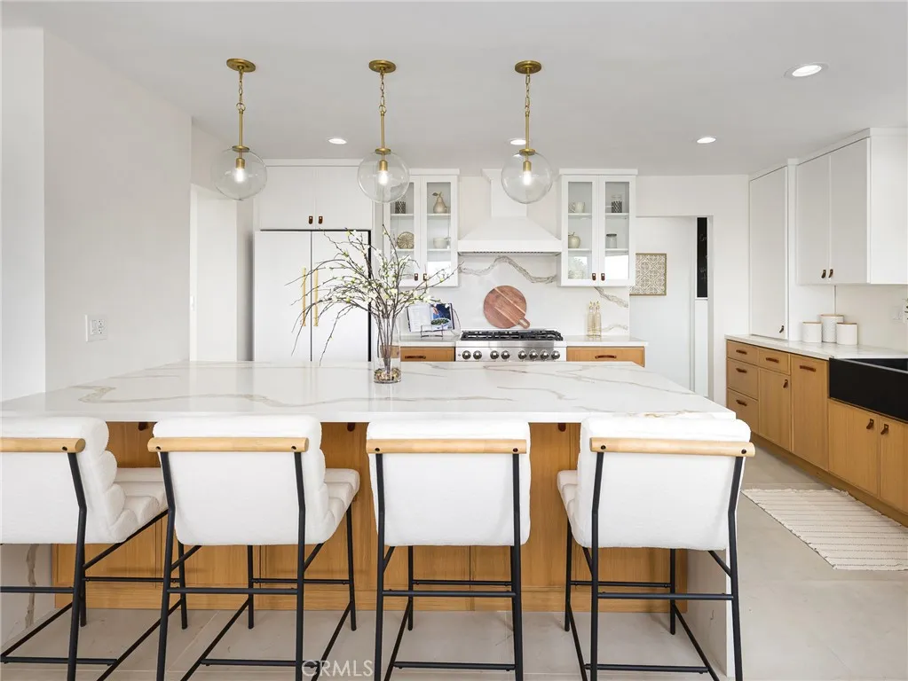 320 Calle Mayor, Redondo Beach, California 90277 home-pic-7