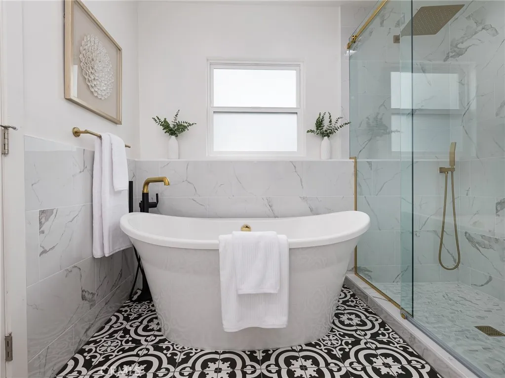 320 Calle Mayor, Redondo Beach, California 90277 home-pic-48