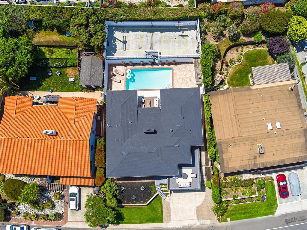 320 Calle Mayor, Redondo Beach, California 90277 home-pic-16