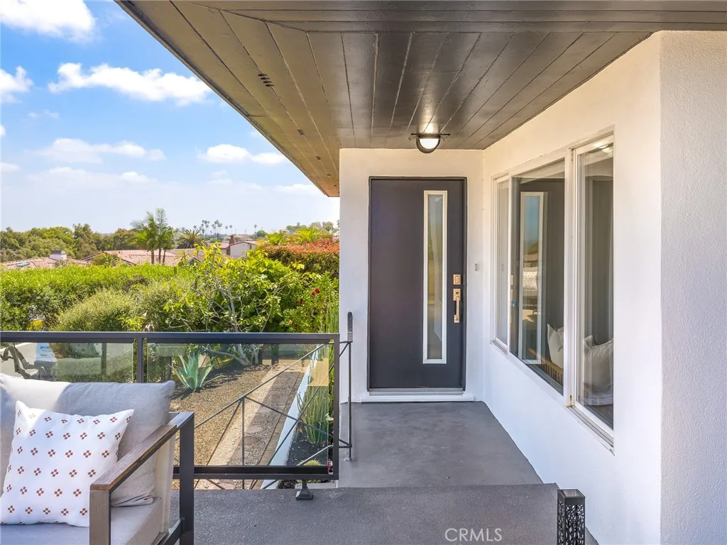 320 Calle Mayor, Redondo Beach, California 90277 home-pic-30