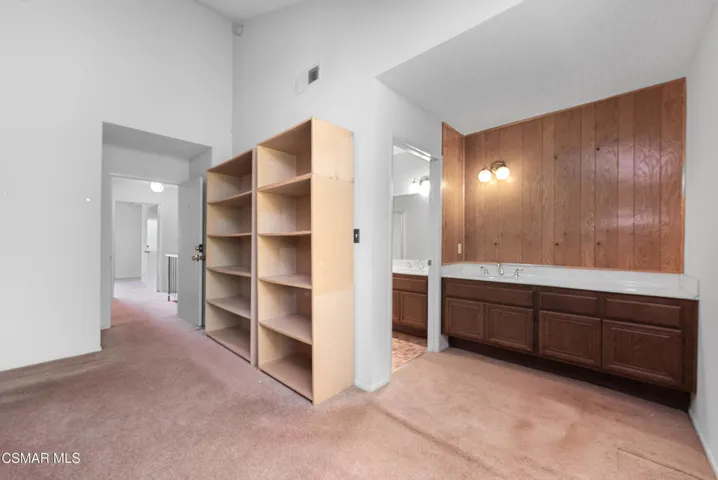 21145 Lassen St Chatsworth-22