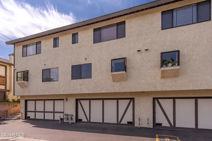 21145 Lassen St Chatsworth-28