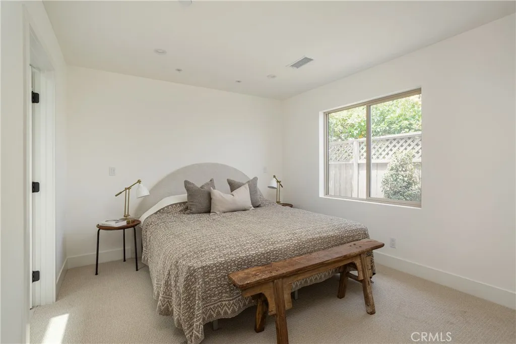 212 E 19th Street, Costa Mesa, California 92627 home-pic-31