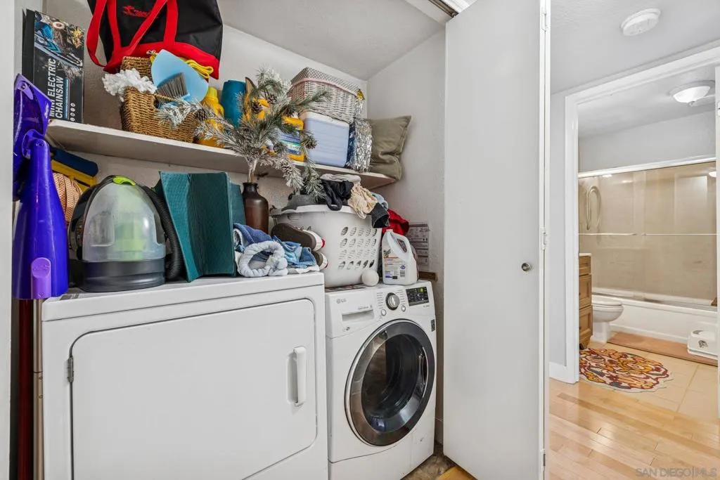 2568 Albatross St 5k, San Diego, California 92101 home-pic-14