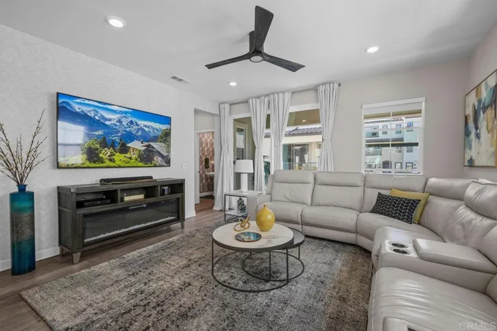 11015 Peyton Way, San Diego, California 92129
