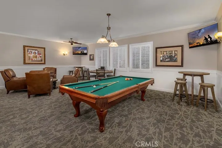 Billiards Lounge