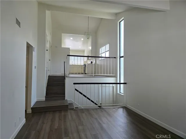 2288 Loma Alta Drive 6, Fullerton, California 92833