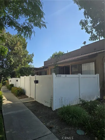 2288 Loma Alta Drive 6, Fullerton, California 92833
