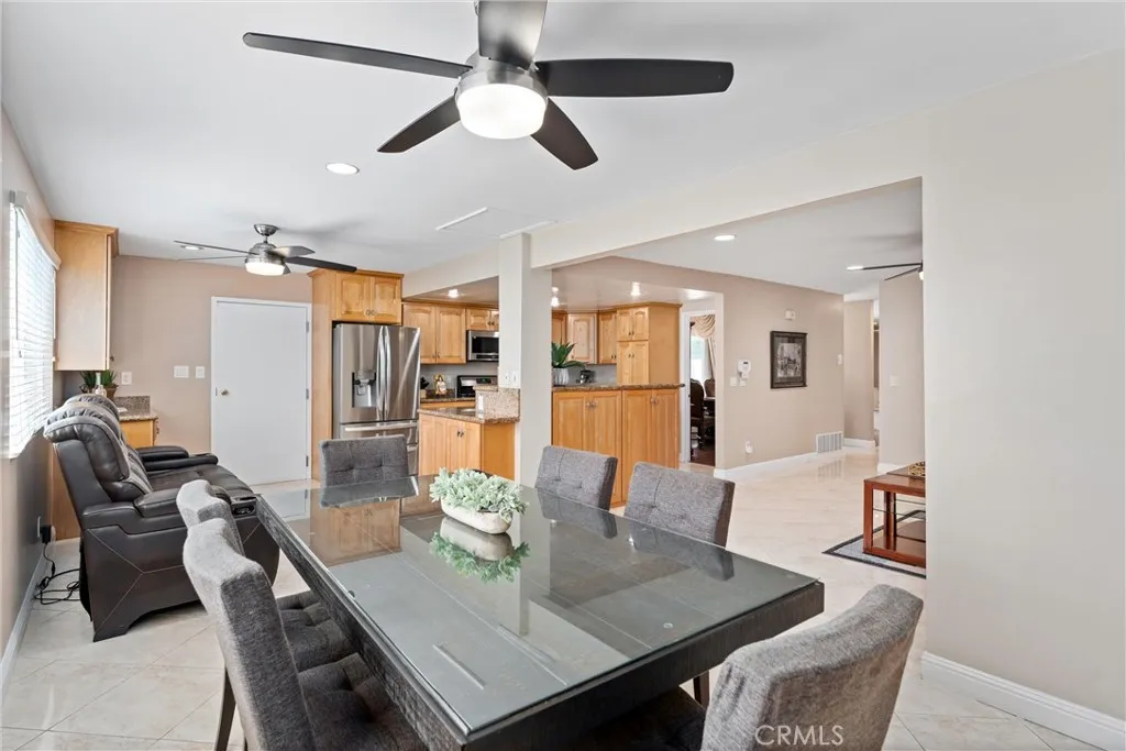 4360 E Addington Drive, Anaheim, California 92807 home-pic-20