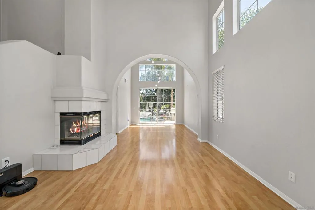 45038 Camino Veste, Temecula, California 92592 home-pic-19