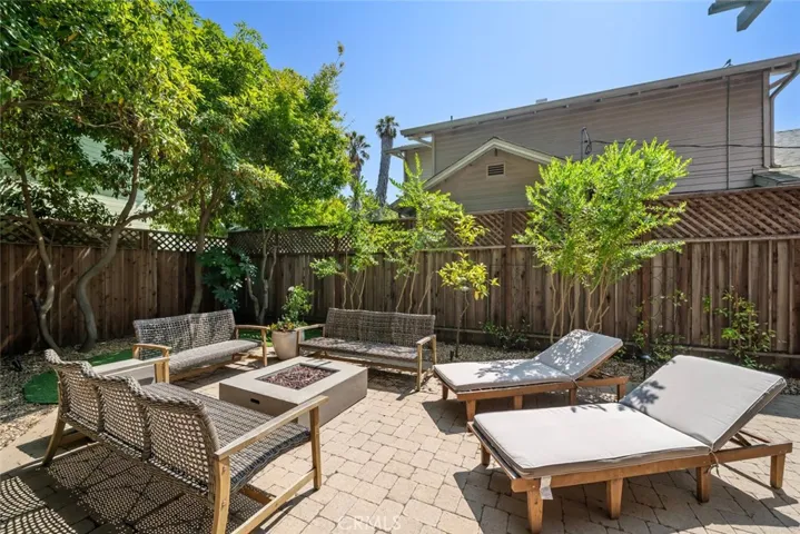 1071 Islay Street, San Luis Obispo, California 93401