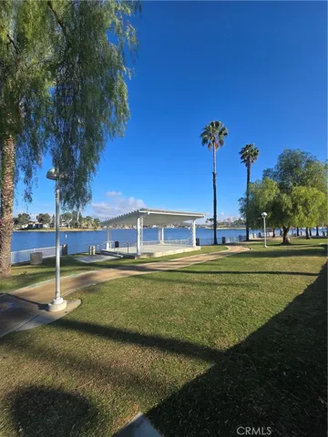 HOLIDAY HARBOR PARK
