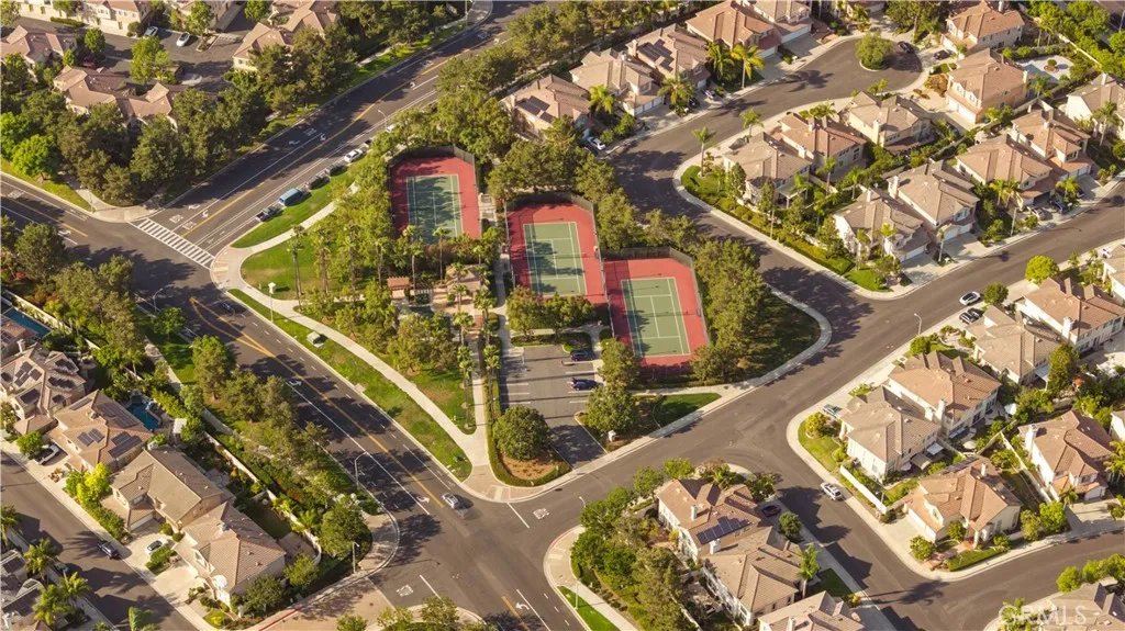 12 Vienne, Irvine, California 92606 home-pic-56