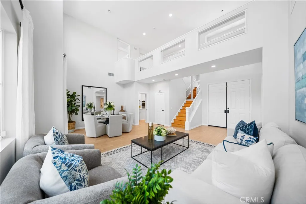 12 Vienne, Irvine, California 92606 home-pic-7