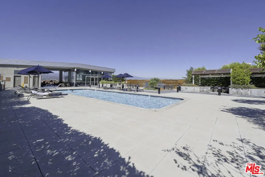 3785 Wilshire Boulevard 1203, Los Angeles, California 90010 home-pic-27