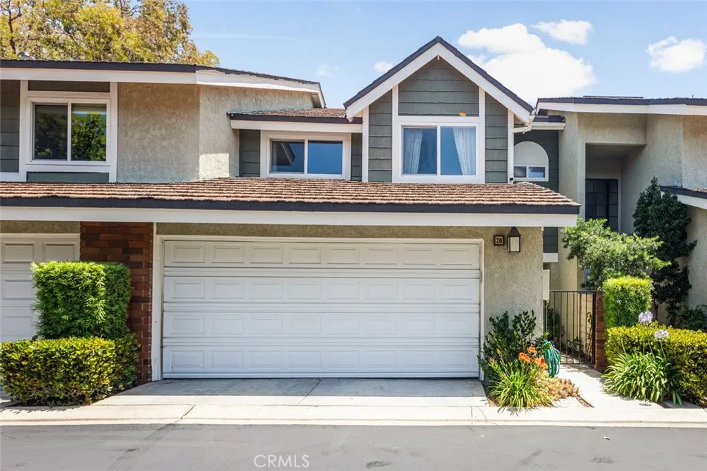 20 Marigold 15, Irvine, California 92614 home-pic-0