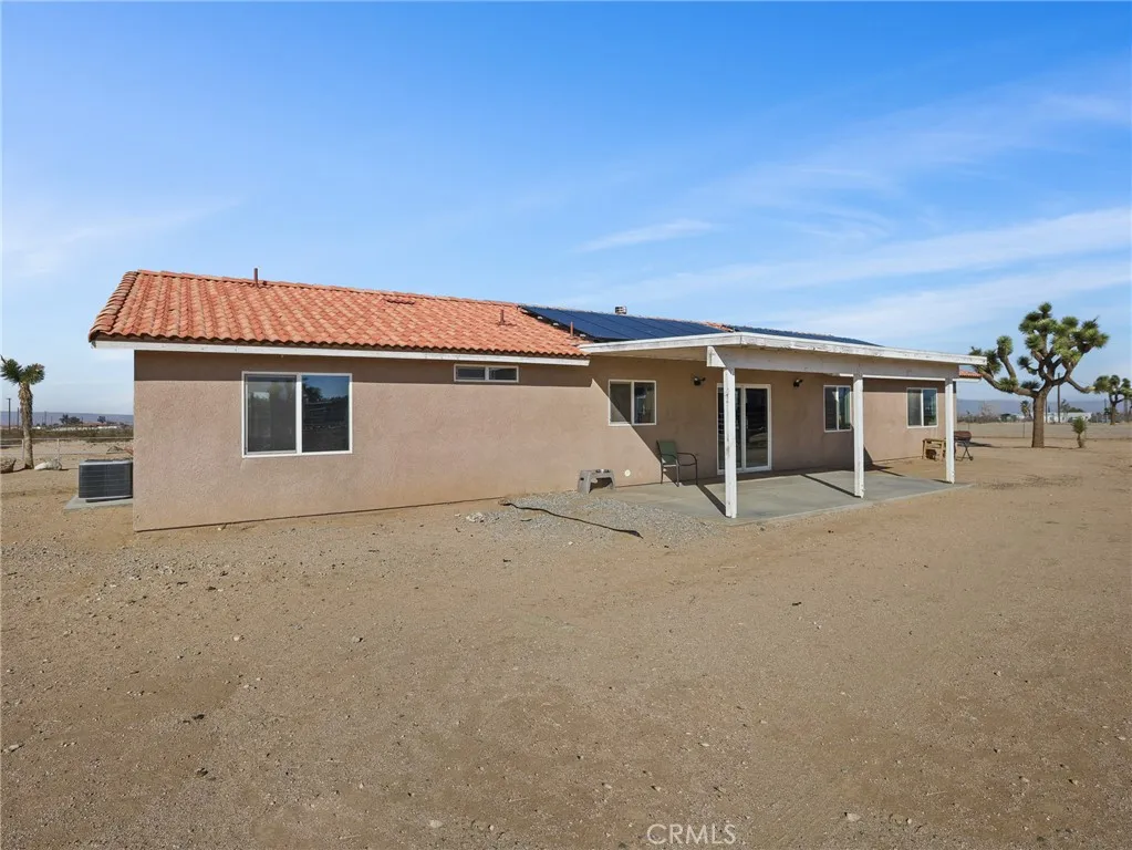 7755 7th Street, Phelan, California 92371 home-pic-24
