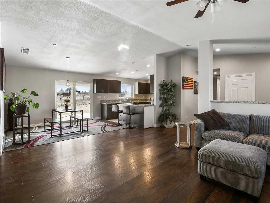 7755 7th Street, Phelan, California 92371 home-pic-2