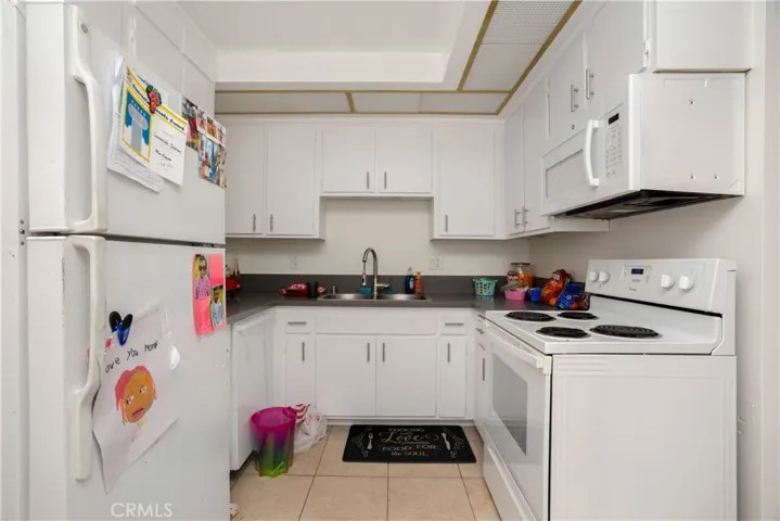 2615 Curtis Avenue, Redondo Beach, California 90278