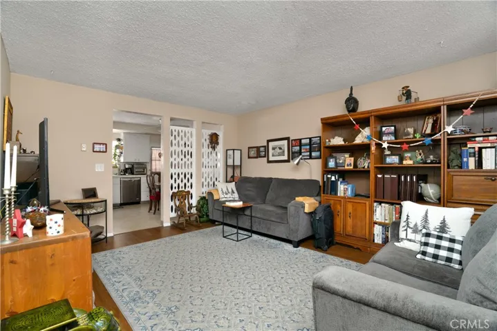 2615 Curtis Avenue, Redondo Beach, California 90278