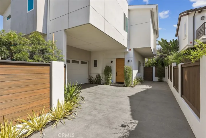 2206 Bataan Road B, Redondo Beach, California 90278