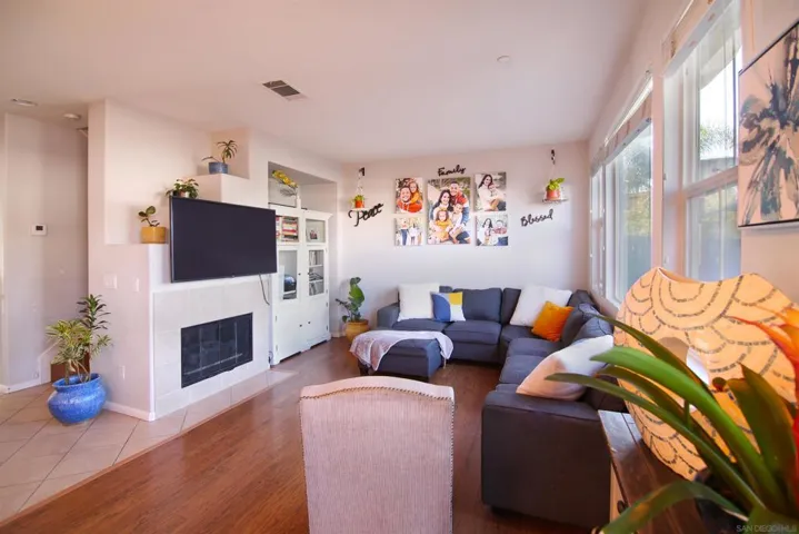 370 Caminito Barcelona, Chula Vista, California 91914