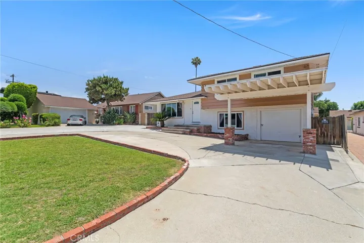 14740 Broadway, Whittier, California 90604
