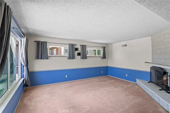 14740 Broadway, Whittier, California 90604