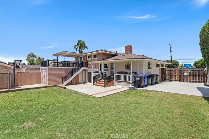 14740 Broadway, Whittier, California 90604